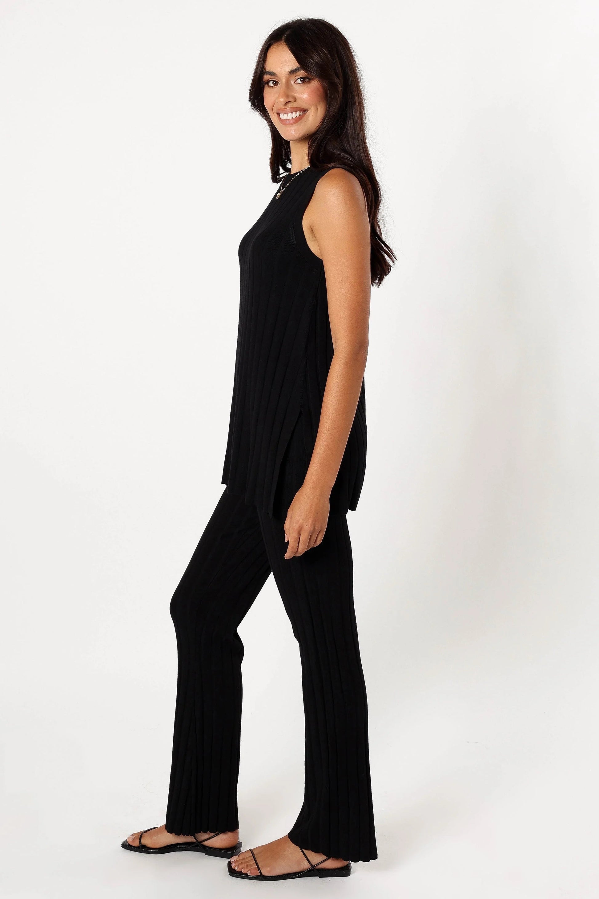 Ribbed Knit Sleeveless Top & Pant Set